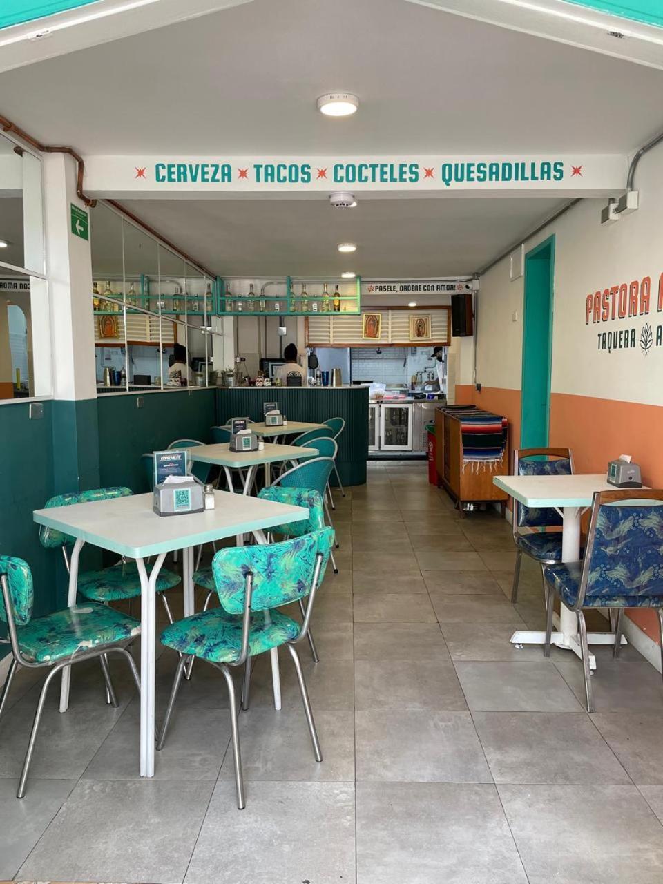 Marietta - House Of Social Travellers Vandrarhem Bogotá Exteriör bild